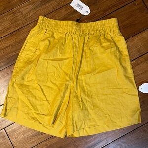 Universal Standard Juniper Linen Easy Pull On Shorts